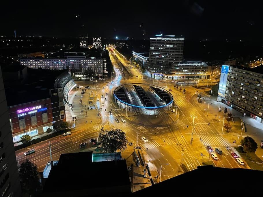 100M2 Penthouse On Top Of The City 1000Mb/S, Airc. Wrocław Zewnętrze zdjęcie
